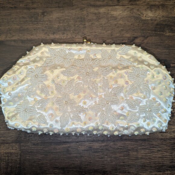 Richere Bag by Walborg Handbags - Vintage 1960s Hand Beaded Walborg Evening Bag, Clutch.